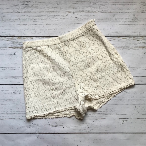 Urban Outfitters Pants - Urban Outfitters Kimchi Blue Lace Shorts